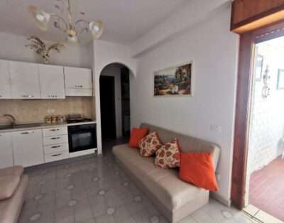 Apartment Le Mimose: Appartamento Zona Centrale Vicino al Mare